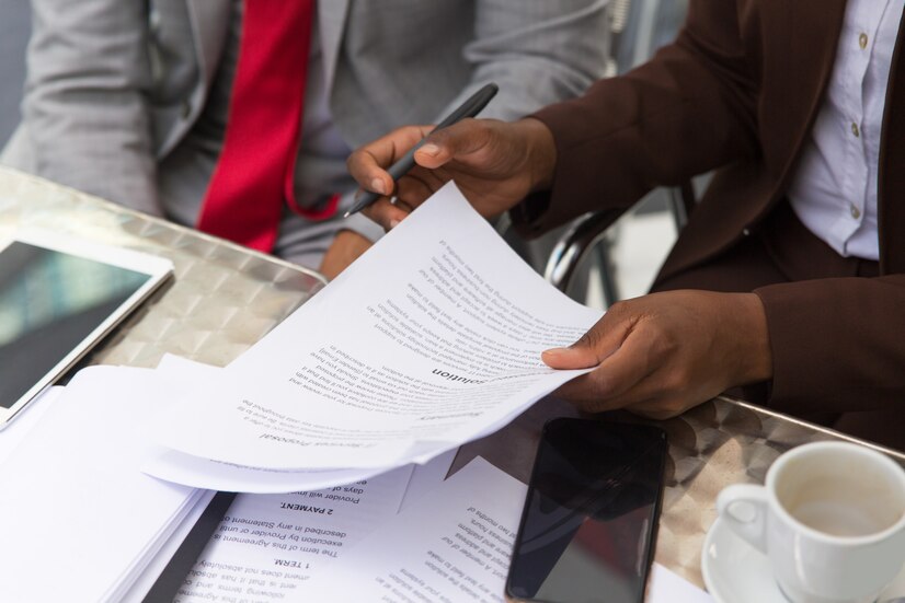 businessman-consulting